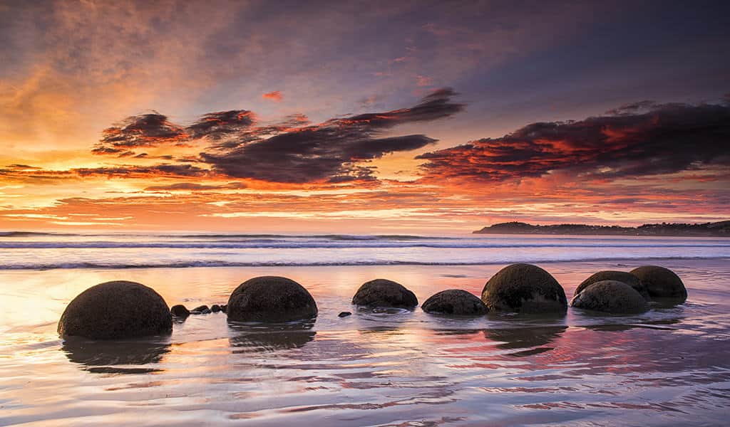Chasing Light: Secrets to Captivating Landscape Shots
